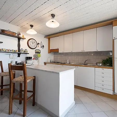 Sleeps 8 Pool Air Con Wifi * Praiano